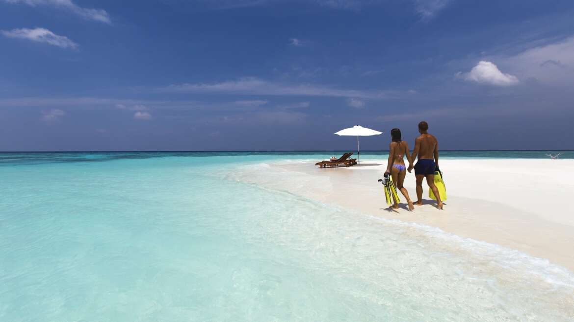Why should you choose Turks and Caicos as your honeymoon destination?