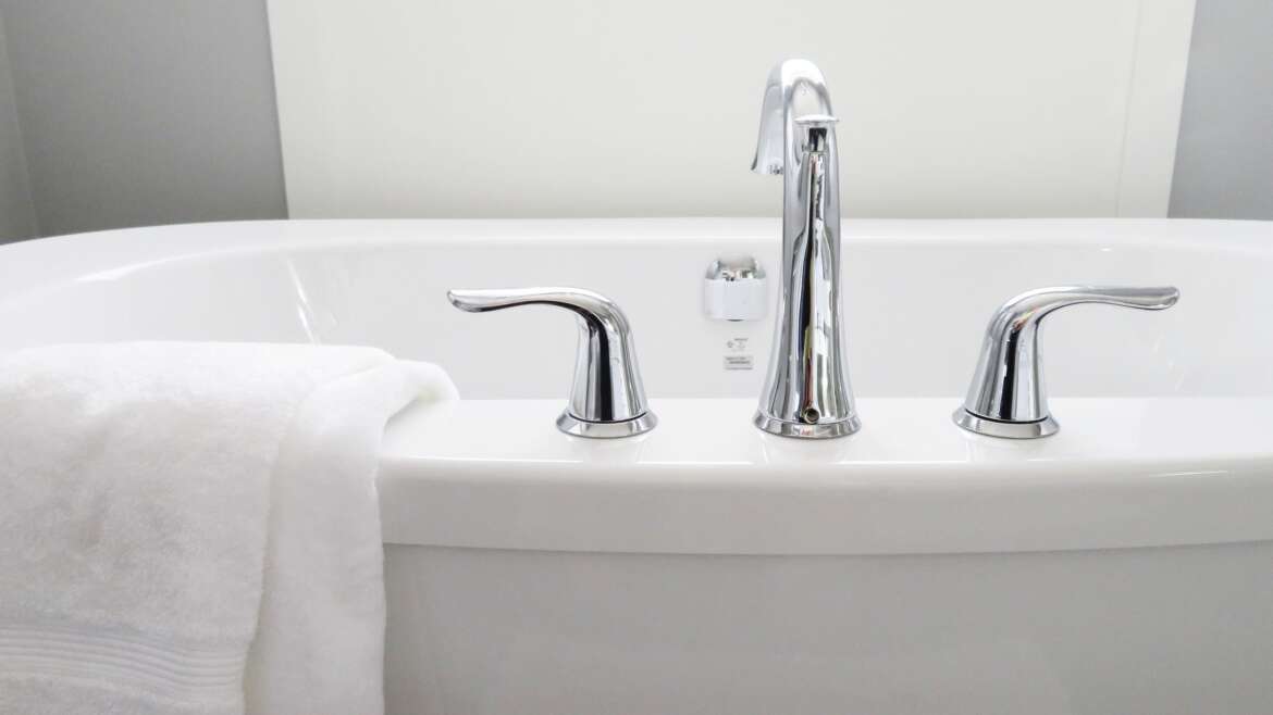 Things to Consider When Buying a Freestanding Bath