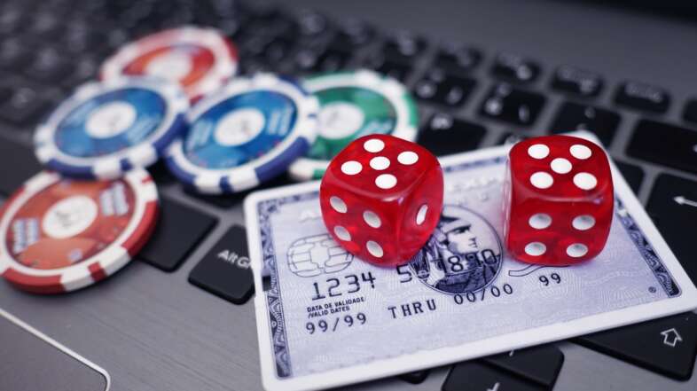 Why People Adore Gambling at Casinos and Online